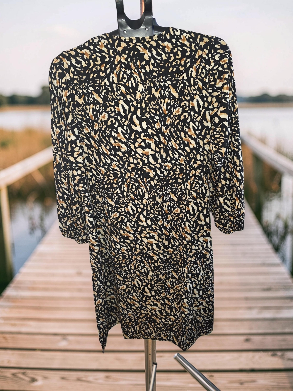 Women’s Black & Beige Printed Swim Coverup - Picture 4 of 6
